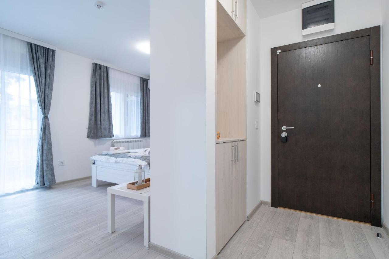 Pegasus Apartments Belgrad Exteriör bild