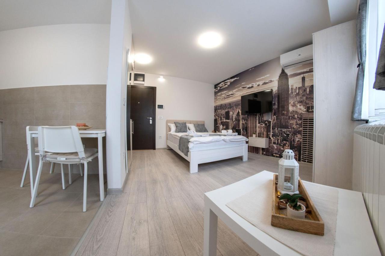 Pegasus Apartments Belgrad Exteriör bild